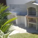 Comfortable In 50 Sqm, Sea View, Garden Apartment Capitana