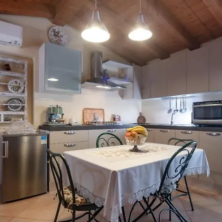Comfortable In 50 Sqm, Sea View, Garden Lejlighed *